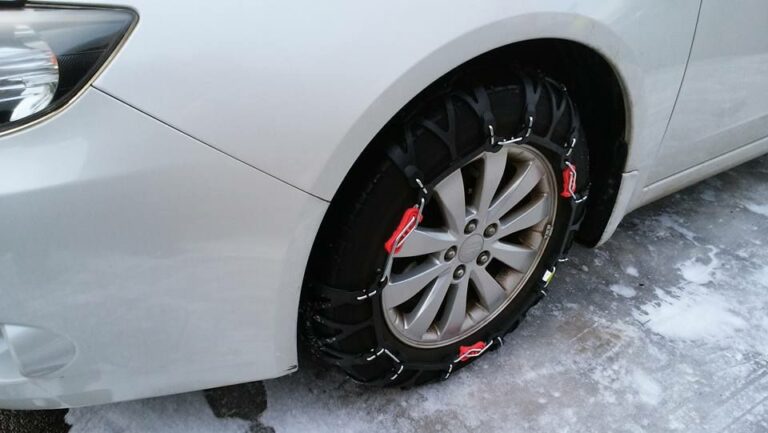 tire-chains-main